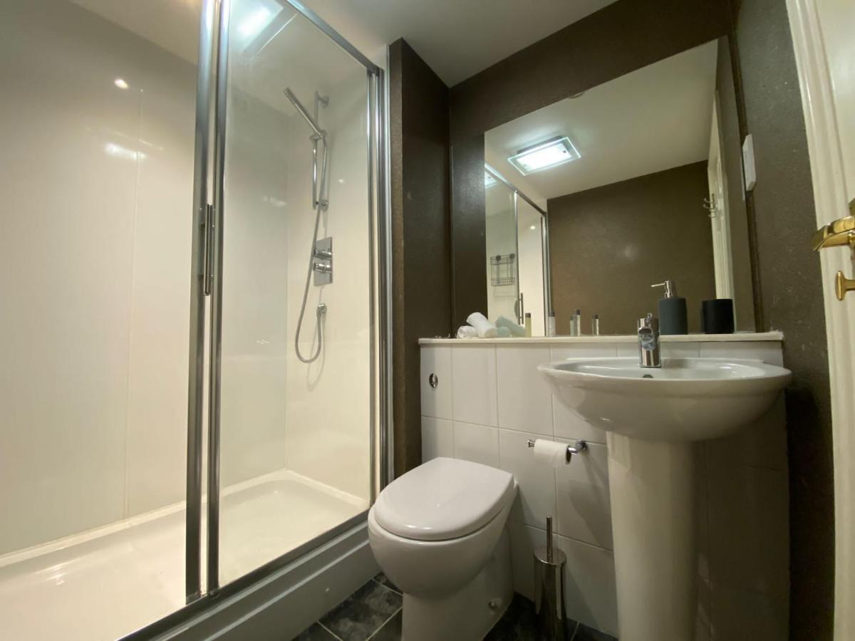 Maltings Apartment - Spacious 2 Bed Ground Floor Apartment كيركالدي المظهر الخارجي الصورة